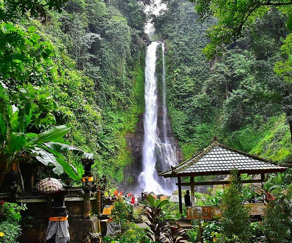 Gitgit Waterfall