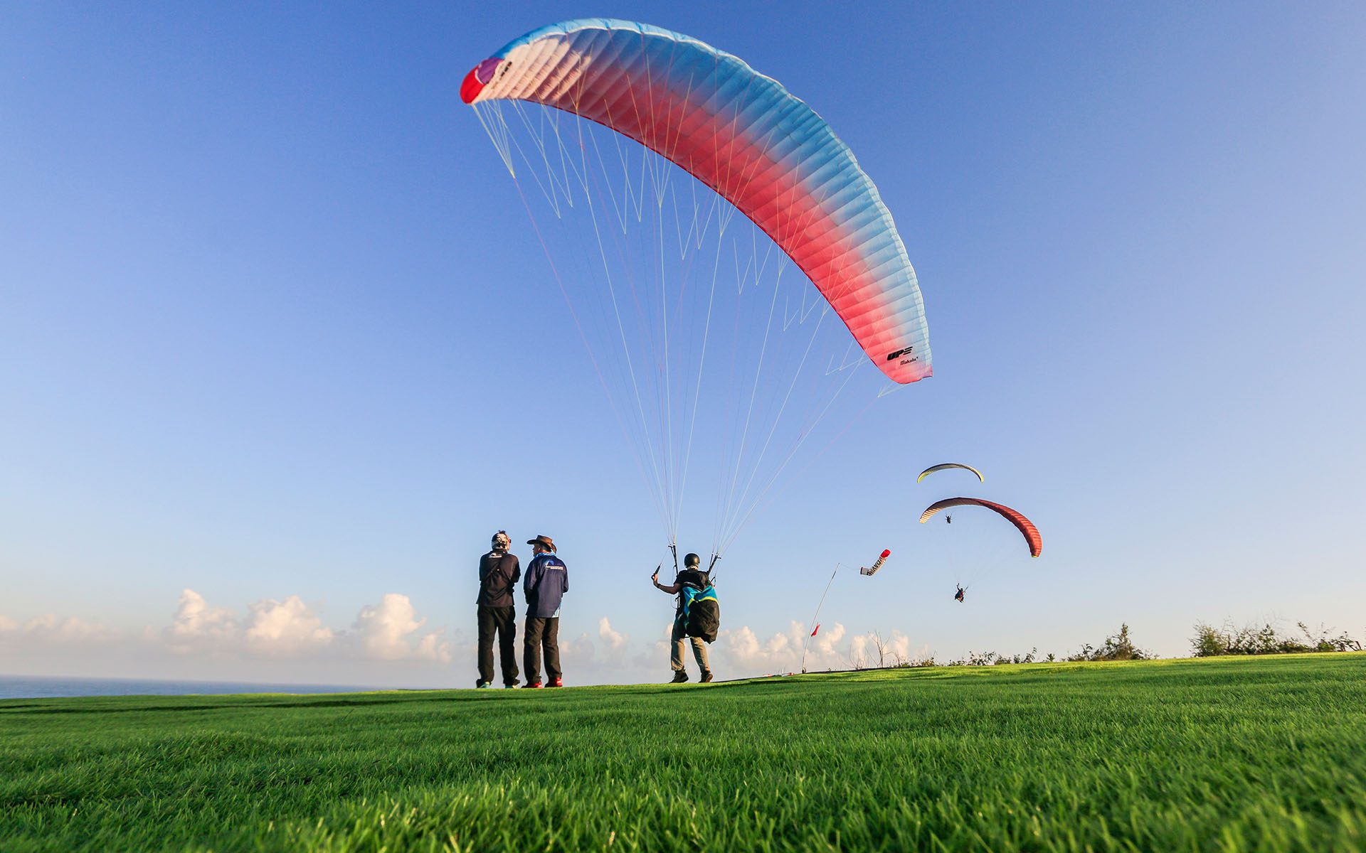 Solo Paragliding Bali
