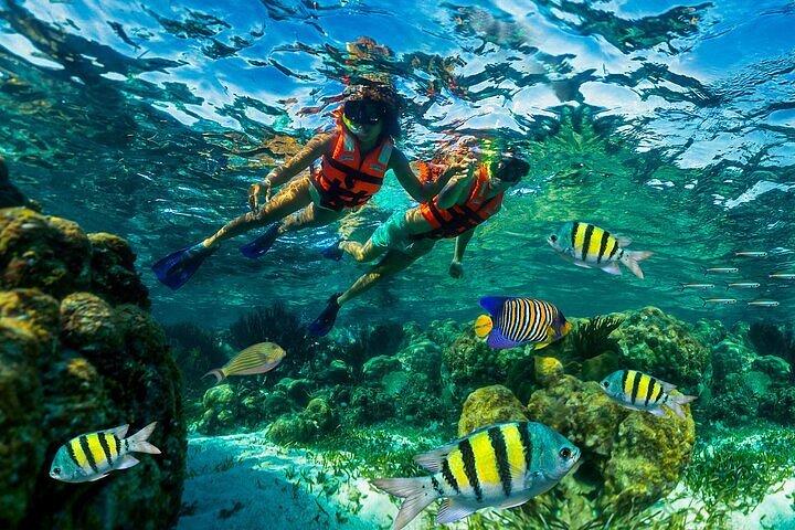 Snorkeling Blue Lagoon Bali